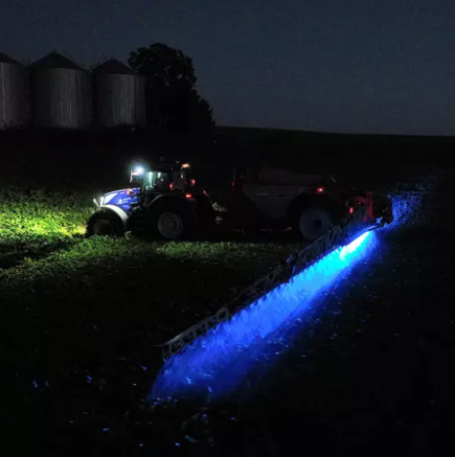 VYSOCE VÝKONNÉ OSVĚTLENÍ